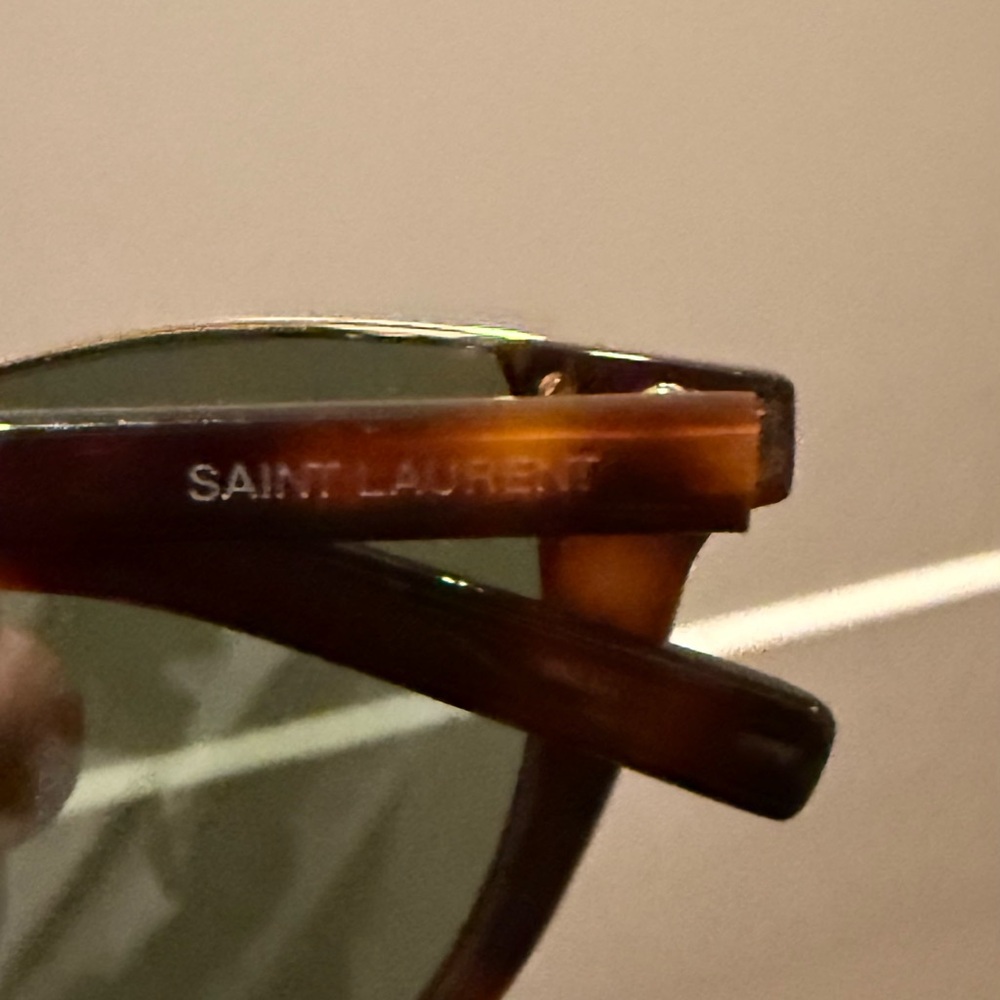 Saint Laurent “Stella” tortoise cat eye sunglasses in Havana/green - Picture 6 of 11
